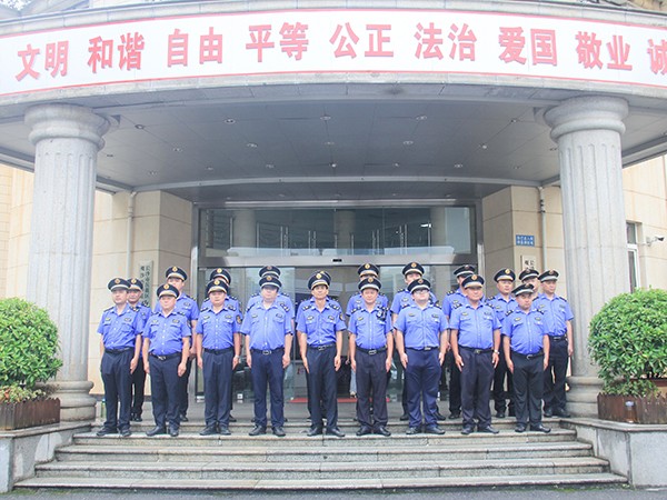 觀沙嶺街道隊員執(zhí)勤風采