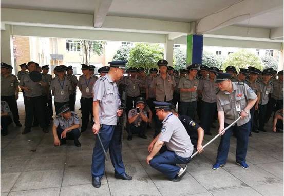 長沙紅光保安服務有限公司,長沙安保服務,長沙安全服務,長沙非武裝押運,勞務派遣服務 長沙紅光保安服務有限公司,長沙安保服務,長沙安全服務,長沙非武裝押運,勞務派遣服務