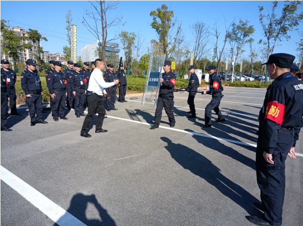 長沙紅光保安服務(wù)有限公司,長沙安保服務(wù),長沙安全服務(wù),長沙非武裝押運,勞務(wù)派遣服務(wù)