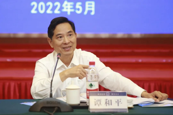 長沙紅光保安服務(wù)有限公司,長沙安保服務(wù),長沙安全服務(wù),長沙非武裝押運(yùn),勞務(wù)派遣服務(wù)