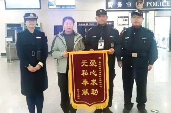 長(zhǎng)沙紅光保安服務(wù)有限公司,長(zhǎng)沙安保服務(wù),長(zhǎng)沙安全服務(wù),長(zhǎng)沙非武裝押運(yùn),勞務(wù)派遣服務(wù) 長(zhǎng)沙紅光保安服務(wù)有限公司,長(zhǎng)沙安保服務(wù),長(zhǎng)沙安全服務(wù),長(zhǎng)沙非武裝押運(yùn),勞務(wù)派遣服務(wù)